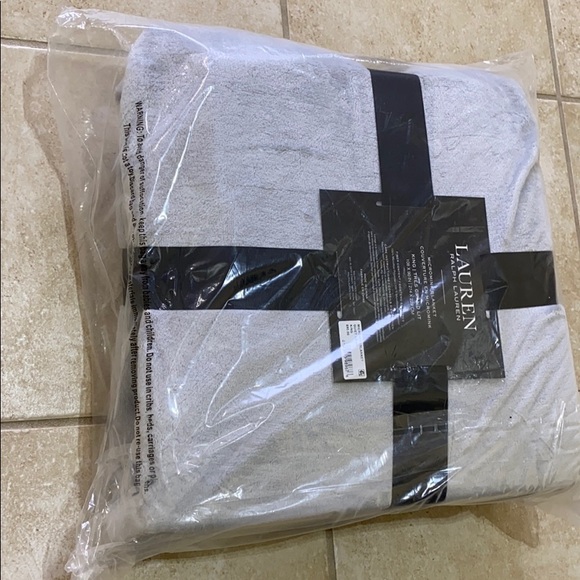 Ralph Lauren Blanket KING - Picture 9 of 10